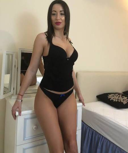 Avcılar Escort Bayan Esmayla Her Buluşmada Farklı Bir Deneyim